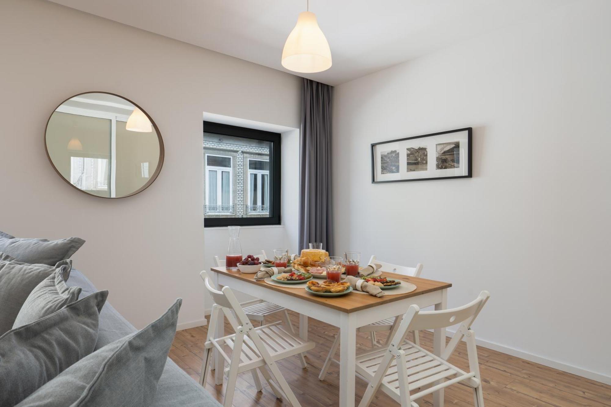 Host Wise - Charming Welcoming Flat - Centrally Located Порто Екстериор снимка