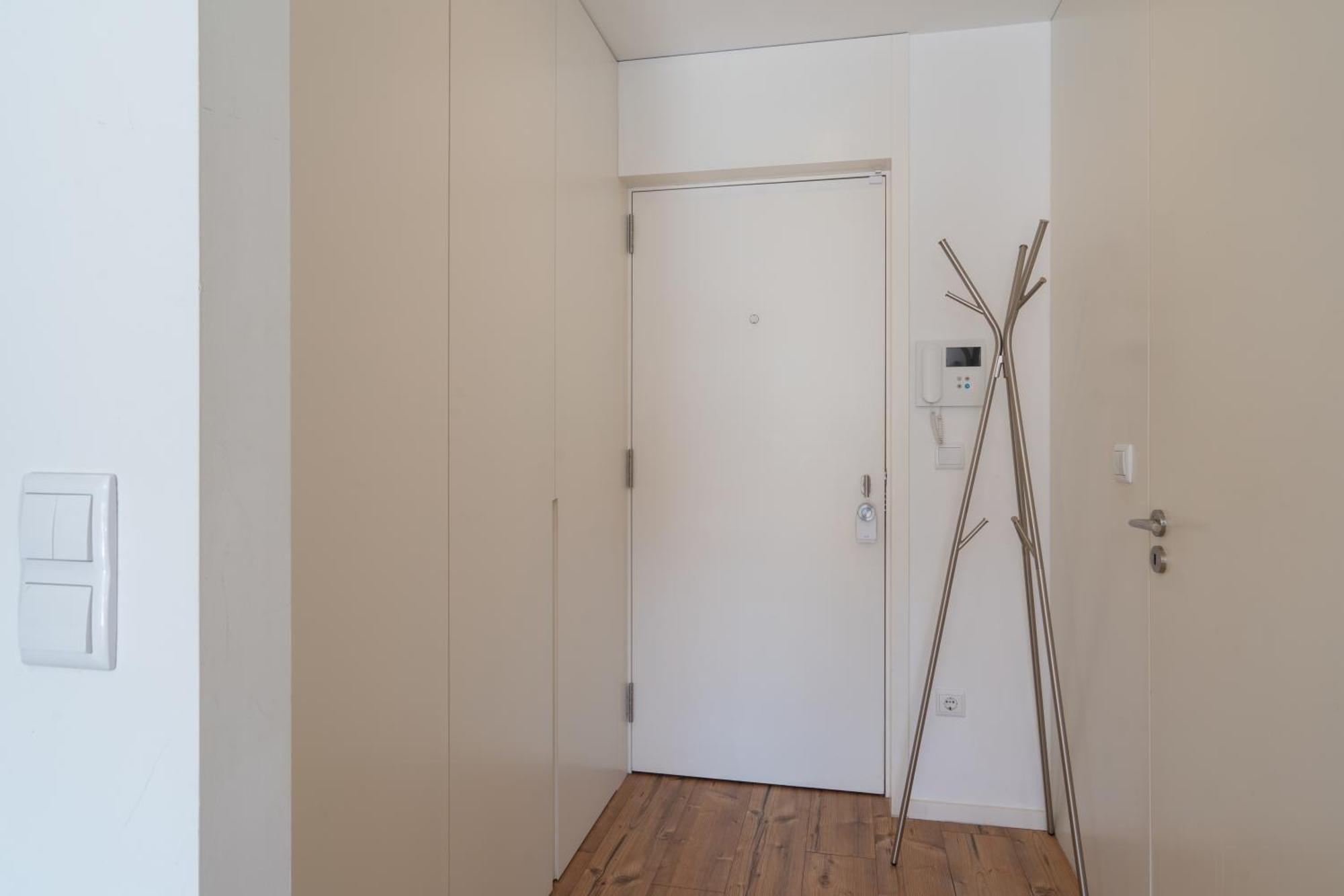 Host Wise - Charming Welcoming Flat - Centrally Located Порто Стая снимка