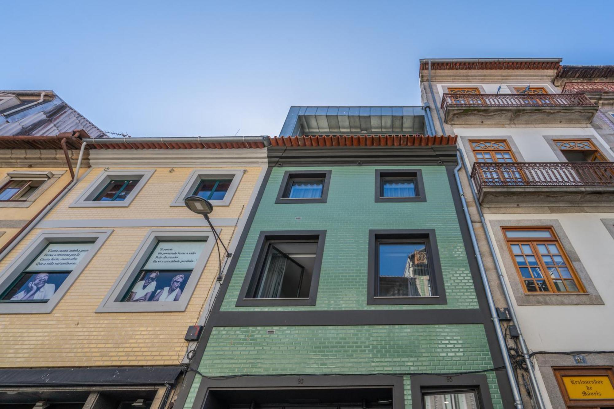 Host Wise - Charming Welcoming Flat - Centrally Located Порто Стая снимка